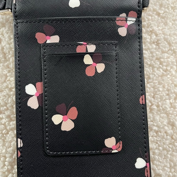 BNWOT Kate Spade Madison Cross body. - Picture 3 of 4